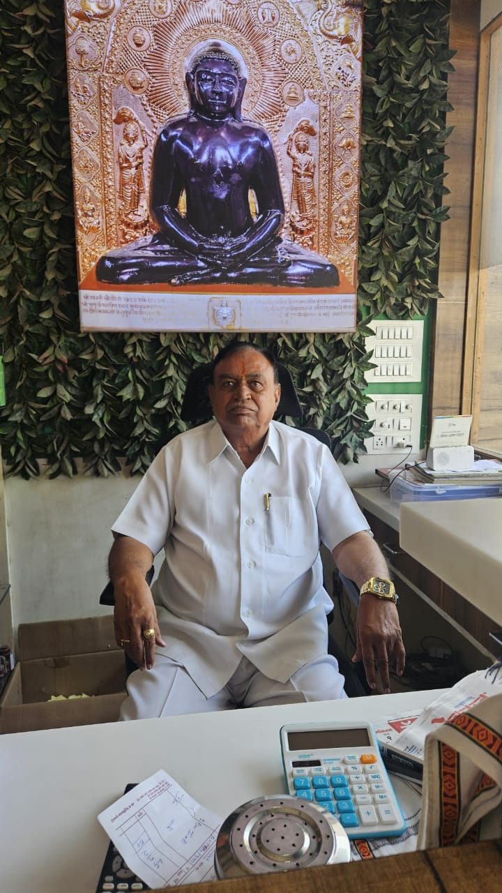 Principal Dr. Eleanor Vance